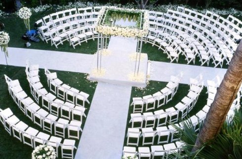 Wedding ceremony seating