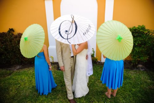 bridal parasols Gorgeous no This would have been perfect for my 